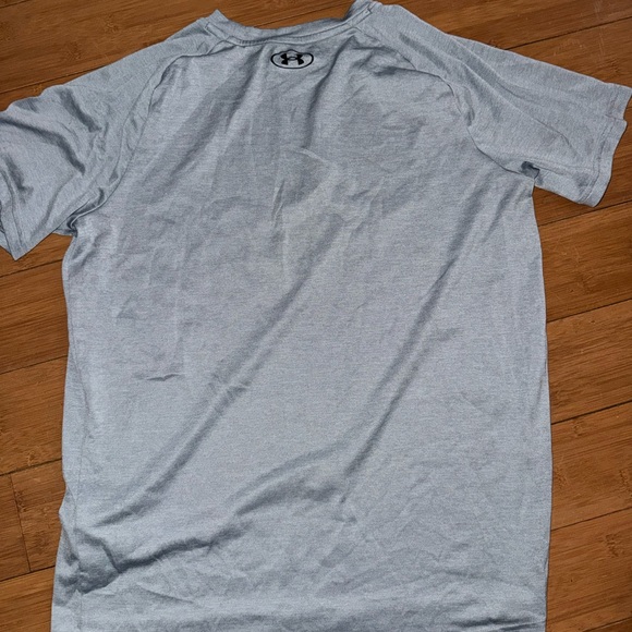 Under Armour Boy’s Light Gray Short Sleeve Tee - Picture 3 of 3